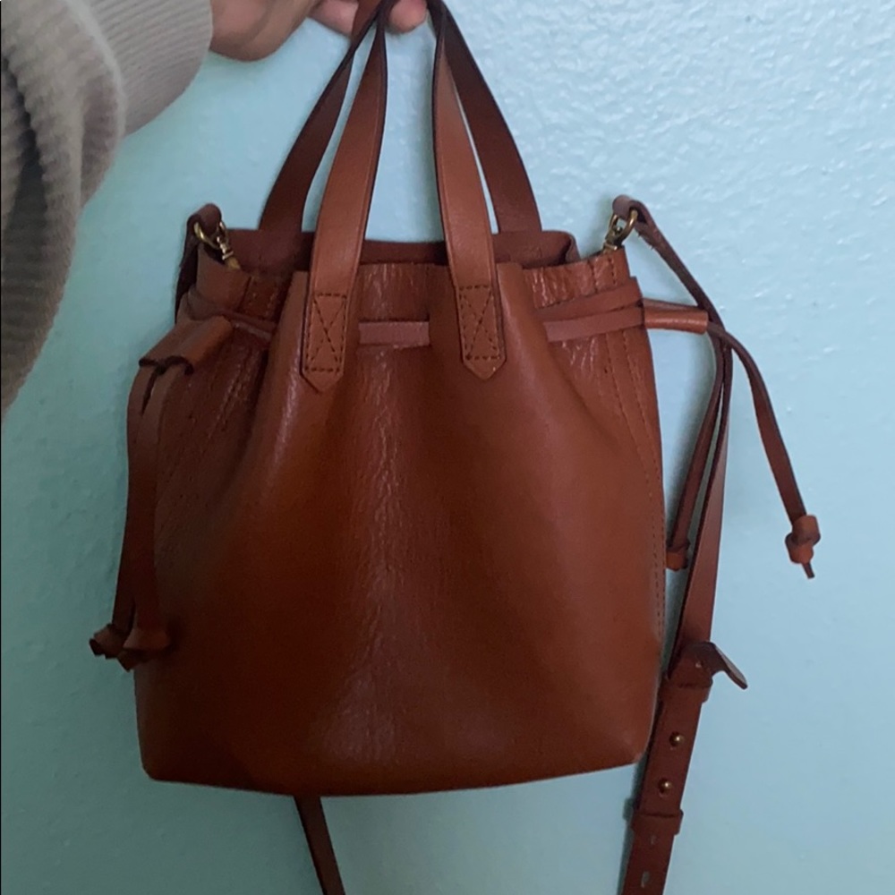 Madewell Small Drawstring Transport Crossbody